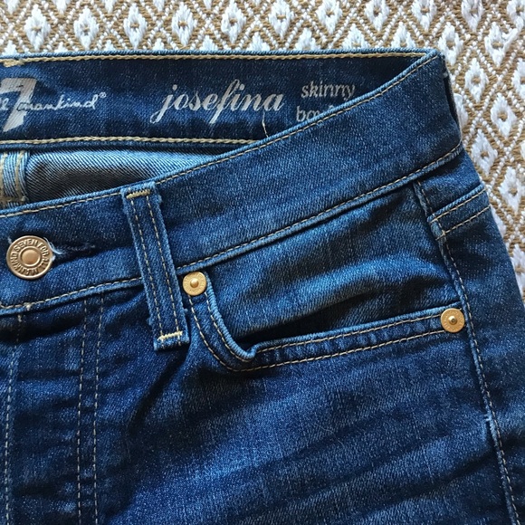 Boyfriend Skinny Jean - Josefina - 7 forallmankind - Picture 3 of 4